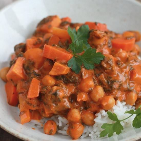 Sweet Potato Chickpea Curry - Recipe photo by Raspberrysue