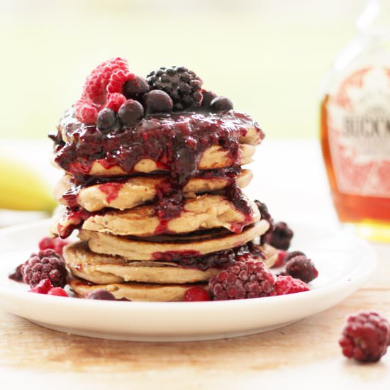 Oat, Almond and Banana Pancakes - Recipe photo by easypeasyfoodie
