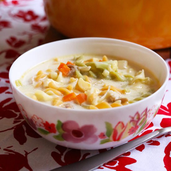 One-pot Creamy Chicken Mac Soup - Recipe photo by When Hungry