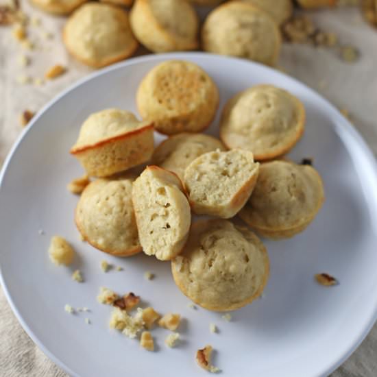 Mini Banana Breakfast Muffins - Recipe photo by Seasonly Creations