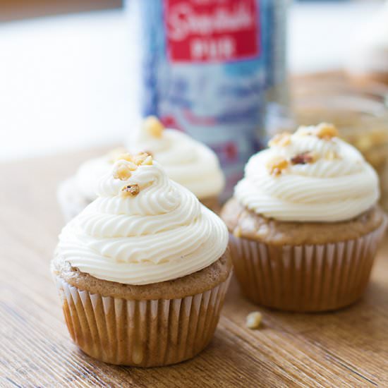 Salted maple caramel cupcakes - Recipe photo by livelymess