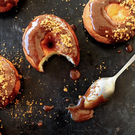 Speculoos Donuts - Recipe photo by servingdumplings