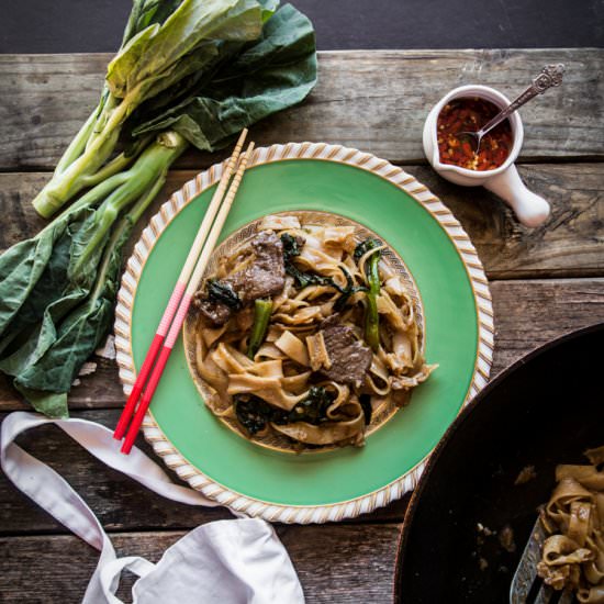 Thai Kwe Tiau Radna - Recipe photo by WhatToCookToday