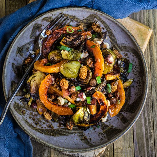 Roasted Brussels Sprouts Salad - Recipe photo by viktoriastable
