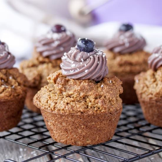 Paleo Vanilla Cupcake Muffins - Recipe photo by karenluvslife
