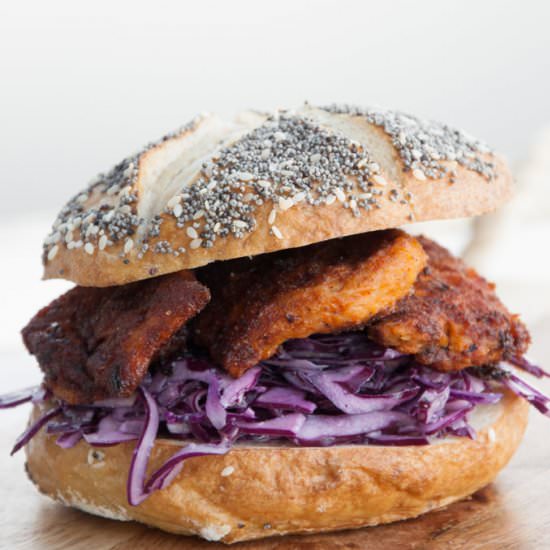 Vegan Chicken Garlic Slaw Burger - Recipe photo by elephantasticvegan