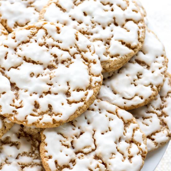 Old-Fashioned Ice Oatmeal Cookies - Recipe photo by Savingroomfordessert