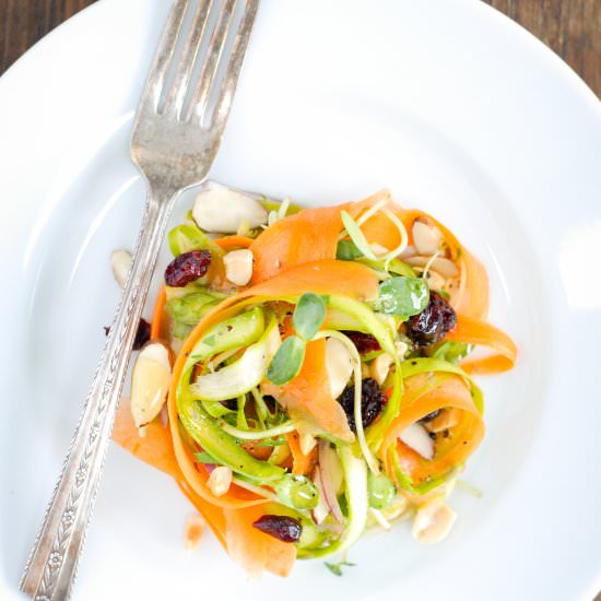 Asparagus and carrot ribbon salad - Recipe photo by kumquat