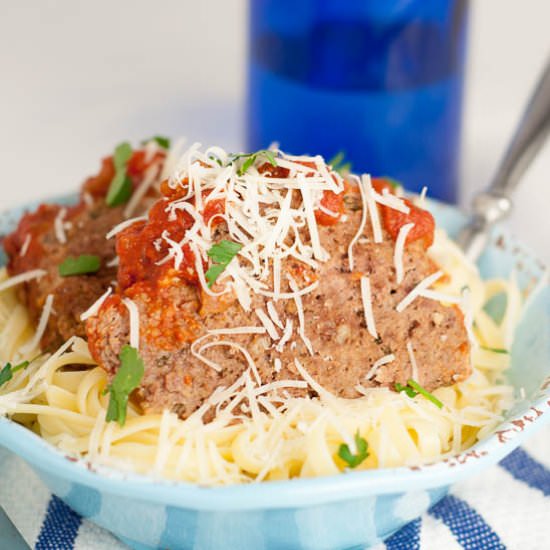 Slow Cooker Giant Meatball Meatloaf - Recipe photo by MamaGourmand