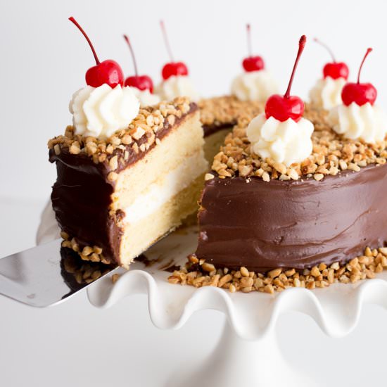 Hot Fudge Sundae Cake - Recipe photo by thebakermama