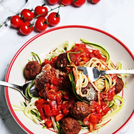 Bolognese Zoodles - Recipe photo by AlwaysHungryVegan