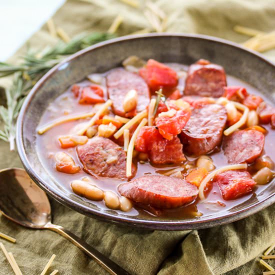 White Bean & Sausage Soup - Recipe photo by lisasdinnertimedish