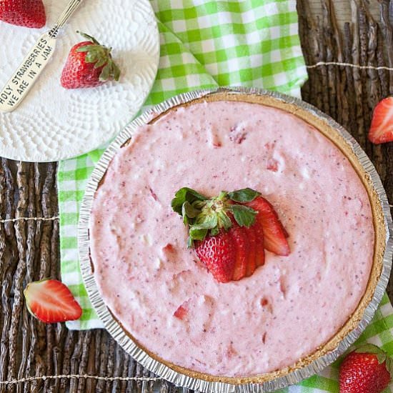 Strawberry Cheesecake Icebox Pie - Recipe photo by Food Done Light