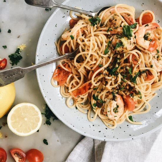 Prawn, Chilli & Cherry Tomato Pasta - Recipe photo by thehealthyhunter