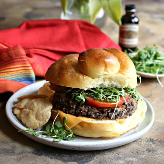 Smokey Black Bean Burgers - Recipe photo by Hungry Couple