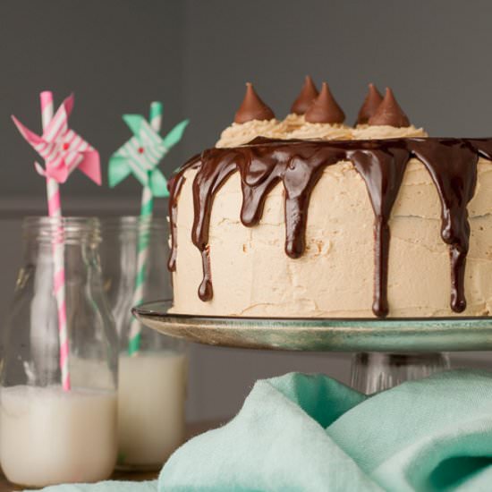 Peanut Butter Chunky Monkey Cake - Recipe photo by MamaGourmand