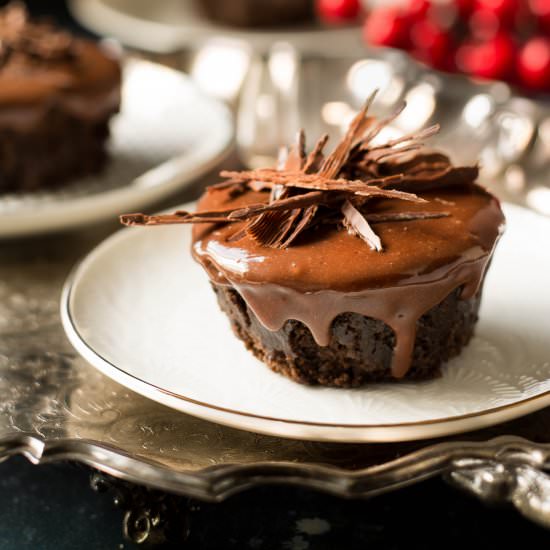 Steamed Eggless Chocolate Cake - Recipe photo by loveisinmytummy