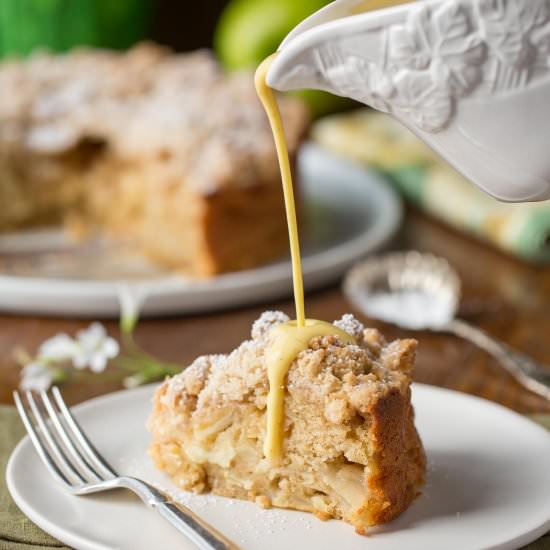 Irish Apple Crumble Cake - Recipe photo by Savingroomfordessert