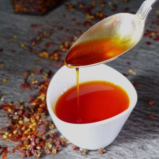 Make your Own Chinese Chilli Oil - Recipe photo by Red House Spice