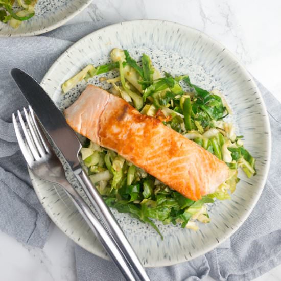 Pan-fried Salmon & Garlic Soy Green - Recipe photo by kirstywats
