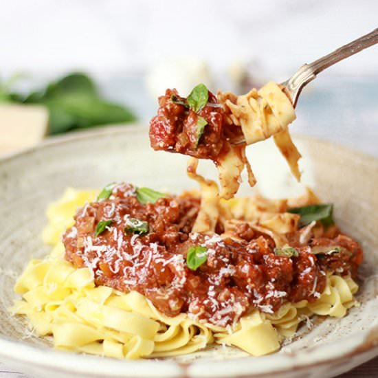 Italian Style Slow Cooker Ragu - Recipe photo by Properfoodie