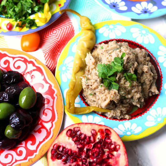 Baba Ghanoush - Recipe photo by SupperintheSuburbsN14