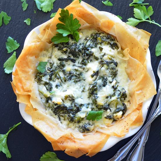 Vegan Creamed Spinach Tart - Recipe photo by TheVegLife