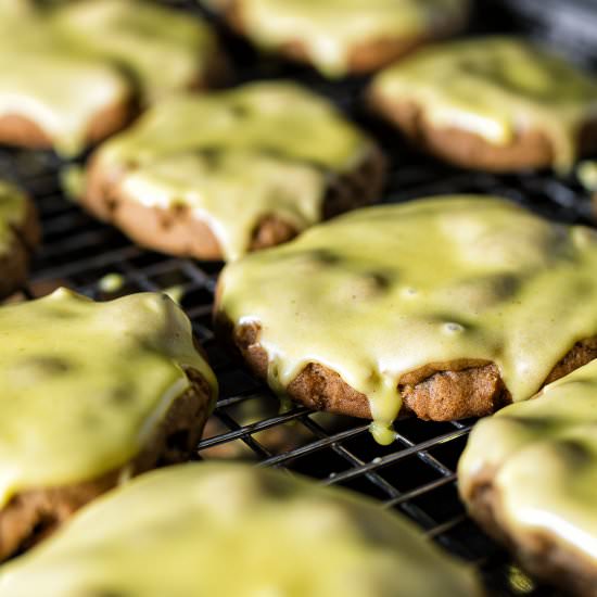 Turmeric glazed Ginger cookies - Recipe photo by whiskeyandsoba