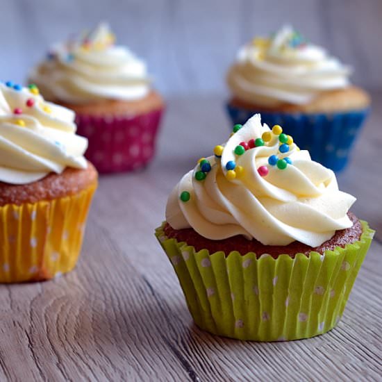 The Best Vanilla Cupcakes - Recipe photo by bakingwithgranny