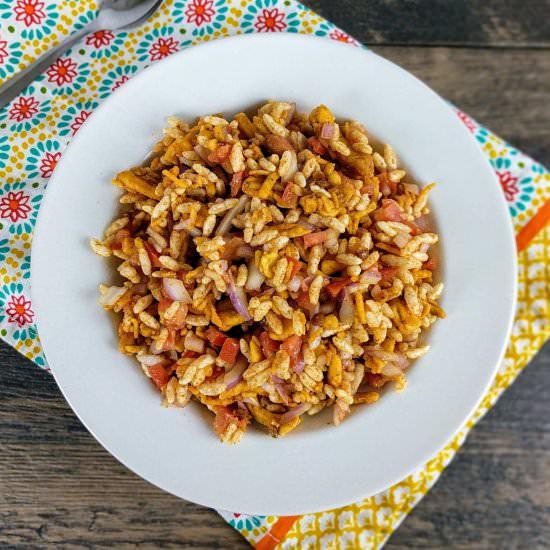 Bhel Puri - Recipe photo by VegeCravings