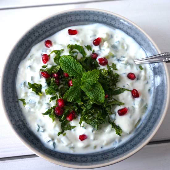 Persian Cucumber & Mint Yogurt Dip - Recipe photo by minamade