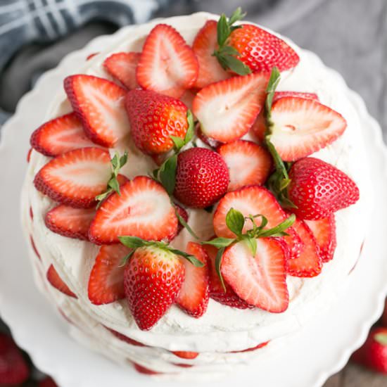 Fresh Strawberry Meringue Cake - Recipe photo by thatskinnychickcanbake