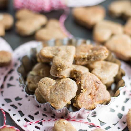 Apple Peanut Butter Dog Treats - Recipe photo by theitsybitsykitchen