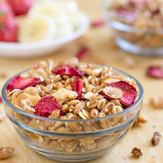 Strawberry Granola - Recipe photo by dizzybusyandhungry