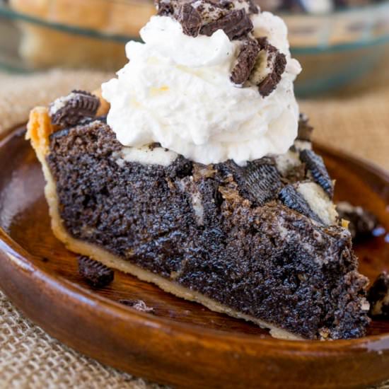 Oreo Chunk Cookie Pie - Recipe photo by dinnerthendessert