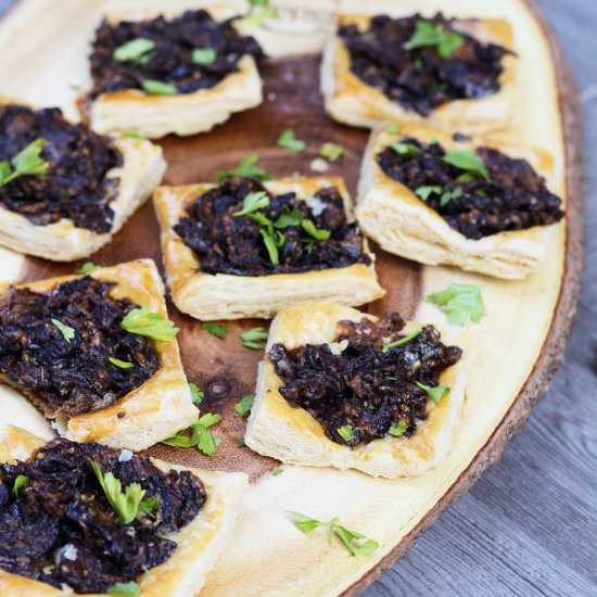 Gruyere, Mushroom, & Onion Tarts - Recipe photo by evseats