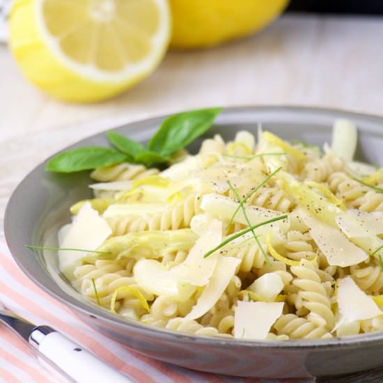 White Asparagus Lemon Cream Pasta - Recipe photo by The FoodOlic