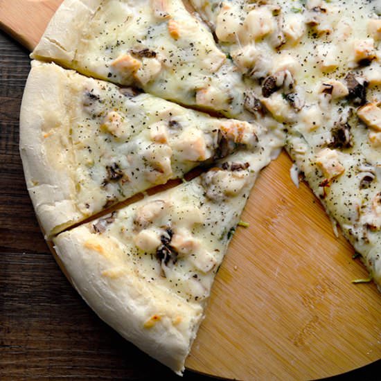 Kale & Mushroom Chicken Alfredo Pizza - Recipe photo by SouthernMomLoves