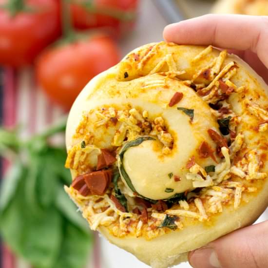 Vegan Pizza Rolls Party Snack - Recipe photo by servingrealness