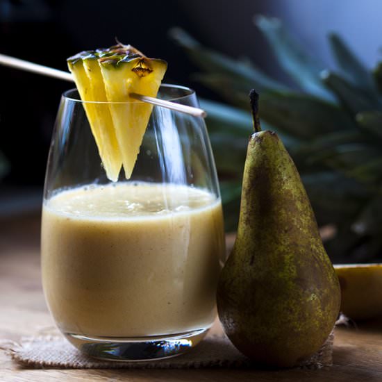 Pineapple Pear Smoothie - Recipe photo by Harry and Lexy