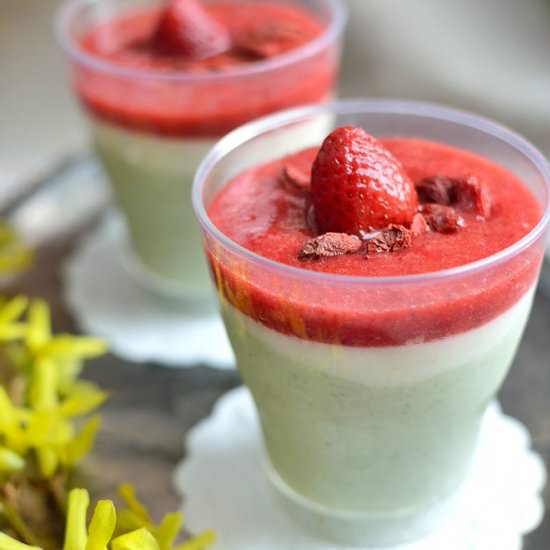 Barley Grass Panna Cotta - Recipe photo by planetasmaku