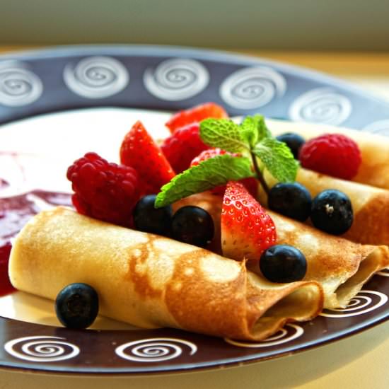 Strawberry Crepes - Recipe photo by SundaySupper