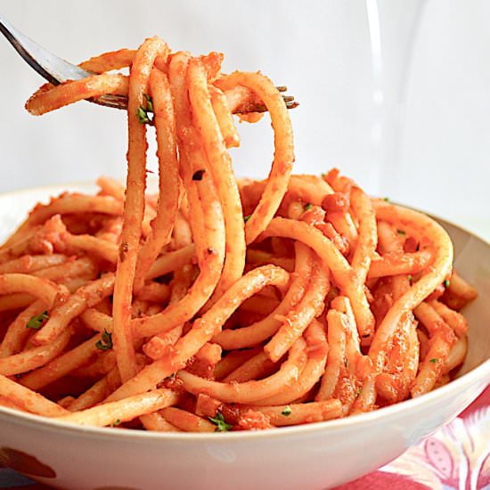 Bucatini all'Amatriciana - Recipe photo by jeanieandluluskitchen