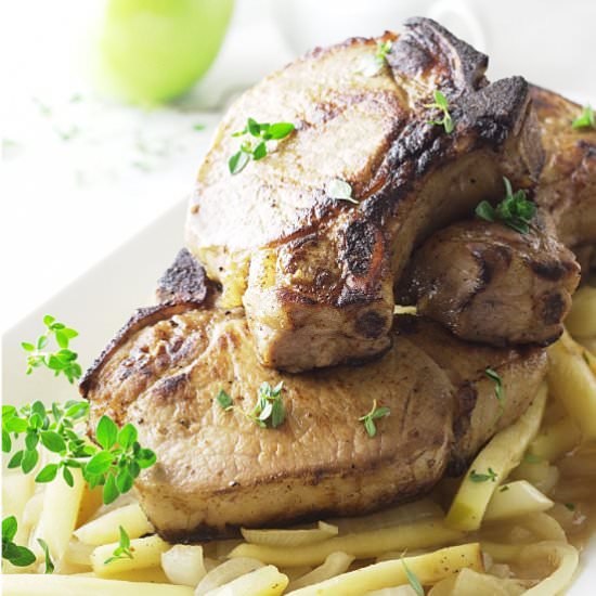 Roasted Pork Chops - Recipe photo by Savorthebest