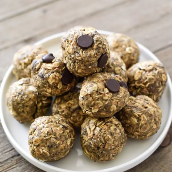 No Bake Peanut Butter Energy Bites - Recipe photo by SouthernParm