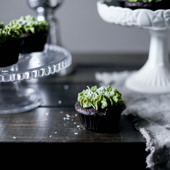 Cacao Cupcake Matcha Buttercream - Recipe photo by LyndseyEden