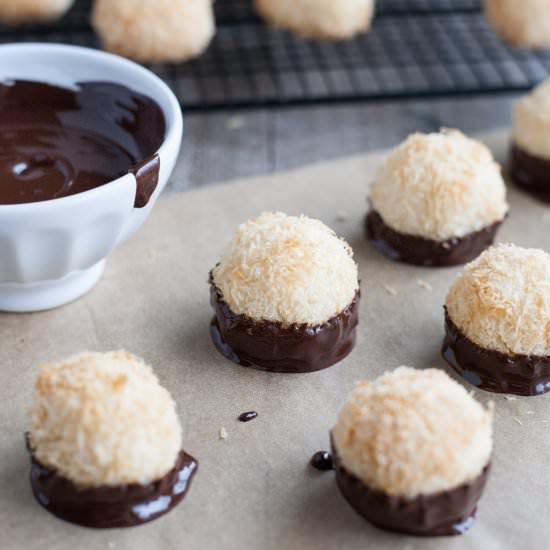 Chocolate Dipped Coconut Macaroons - Recipe photo by BourbonAndHoney