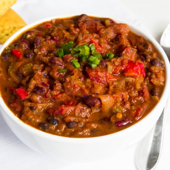 Vegan Chili with Dried Beans - Recipe photo by Nutrition Refined