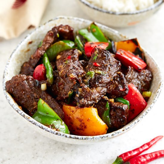 Hunan Beef - Recipe photo by cravingtasty