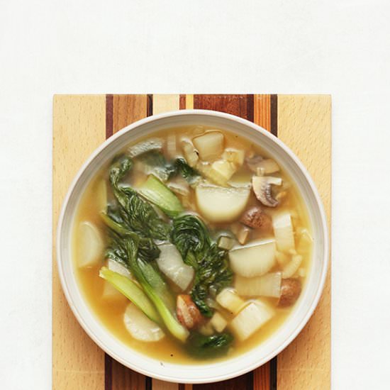 Daikon + Mushroom Soup - Recipe photo by Mea from Meats and Sweets
